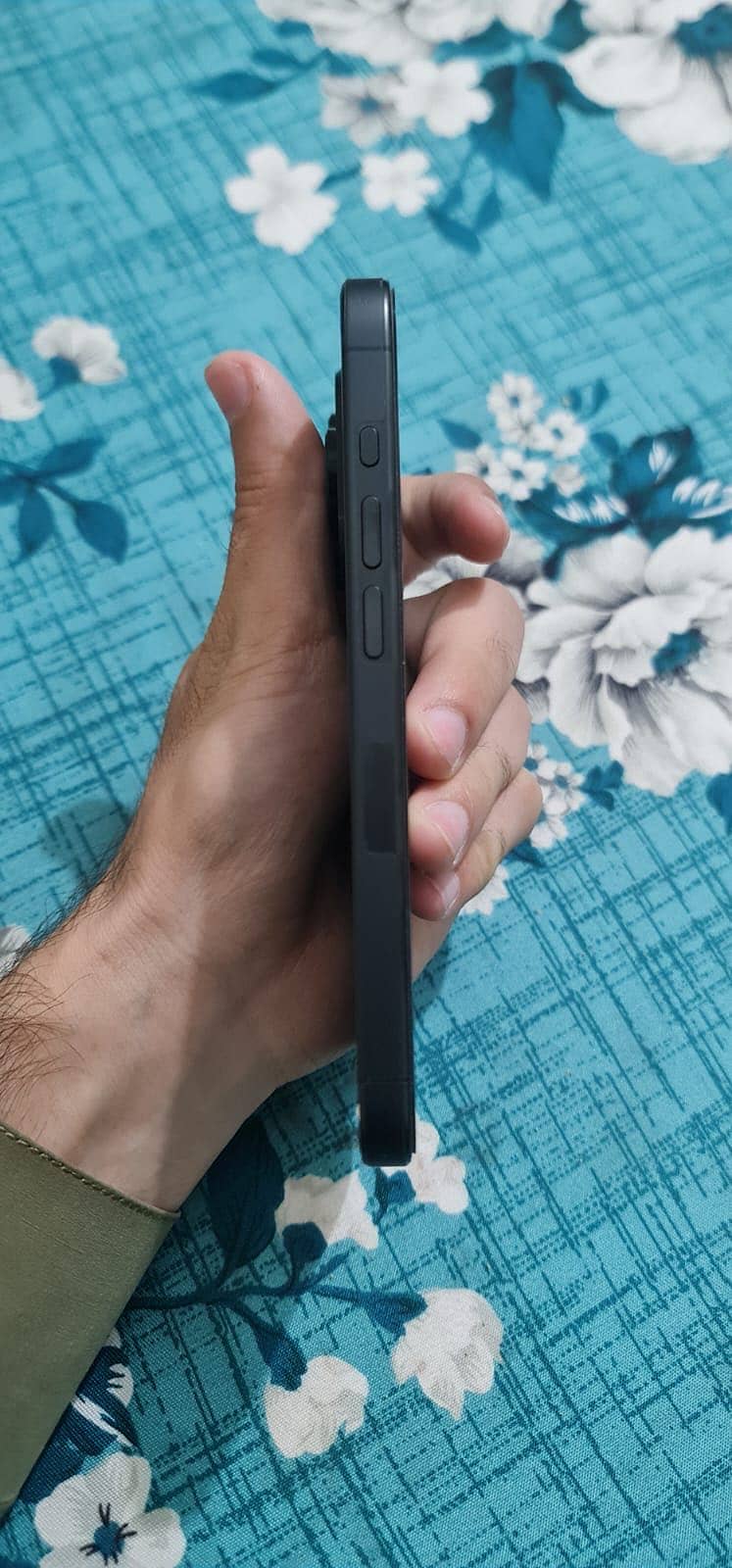 Apple iPhone 15 Pro 1