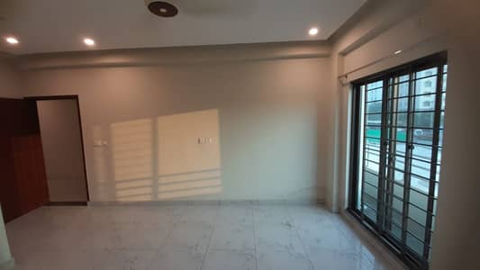 Beautiful Brand New 4beds Apartment available for Rent in Askari-10