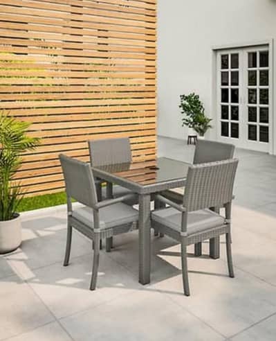 Garden/Restaurant/lounge table chair sets with glass top