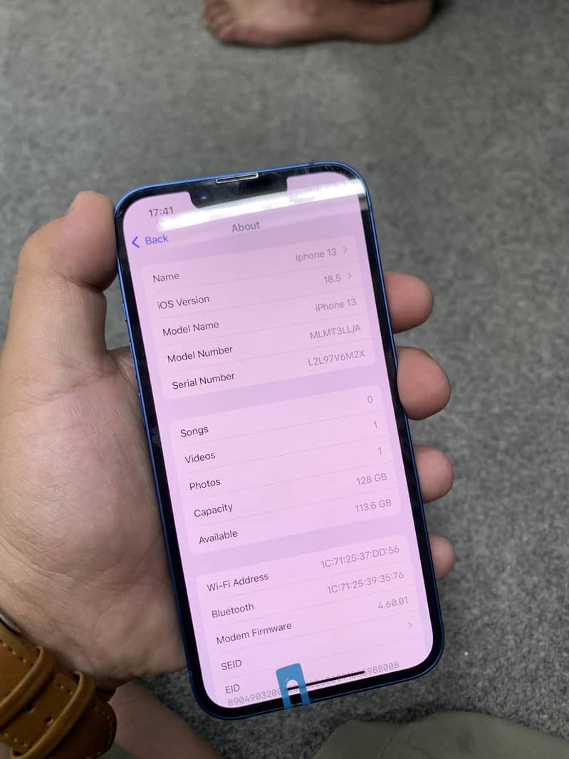 Apple iPhone 13 1