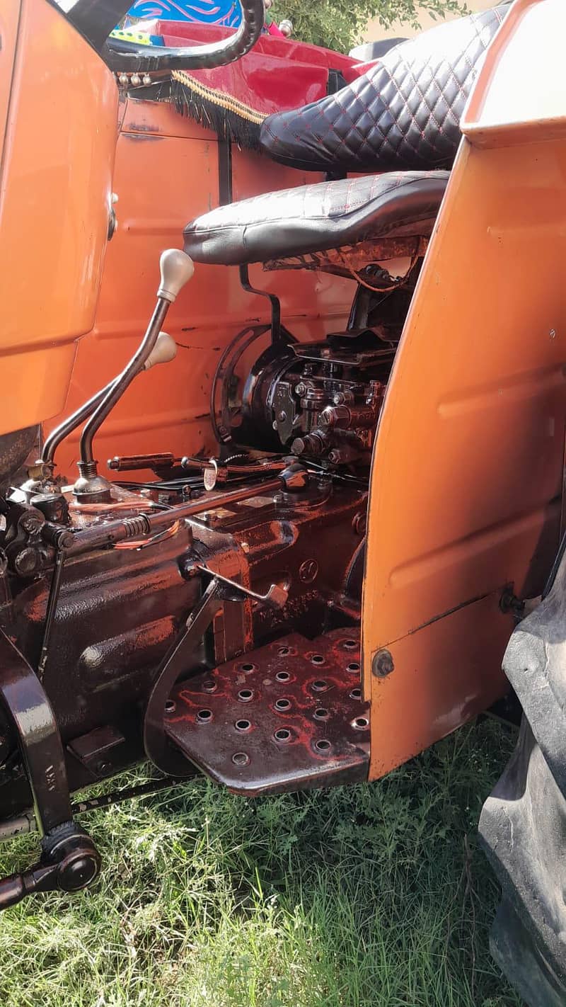 Tractor 2016 model 10/10 15