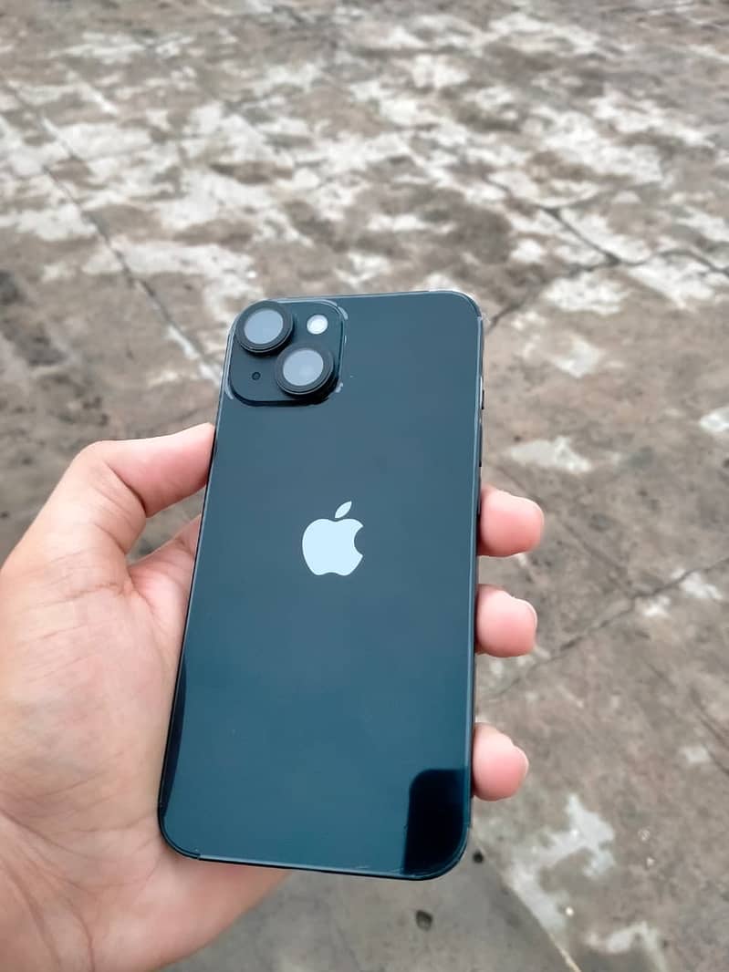 Apple iPhone 14 2