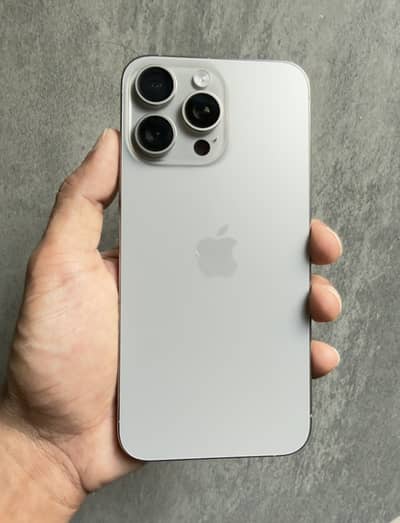 Apple iPhone 15 Pro Max