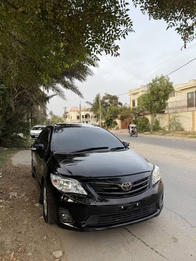 Toyota Corolla Altis SR 2011
