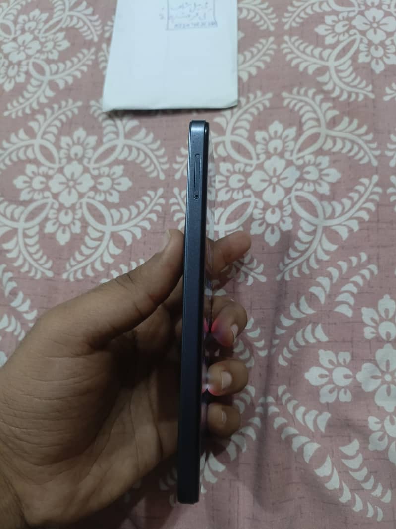 Tecno Spark 20C Scratchless 2