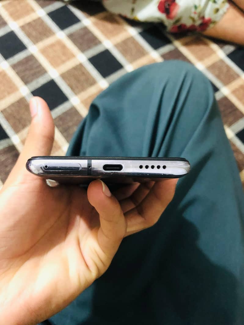 One Plus 7T 5