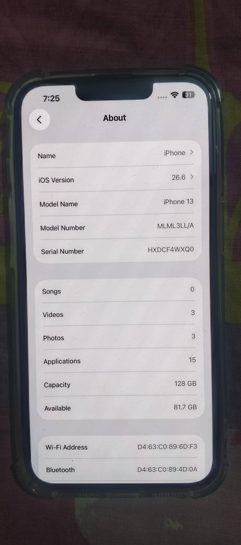 Apple iPhone 13 6