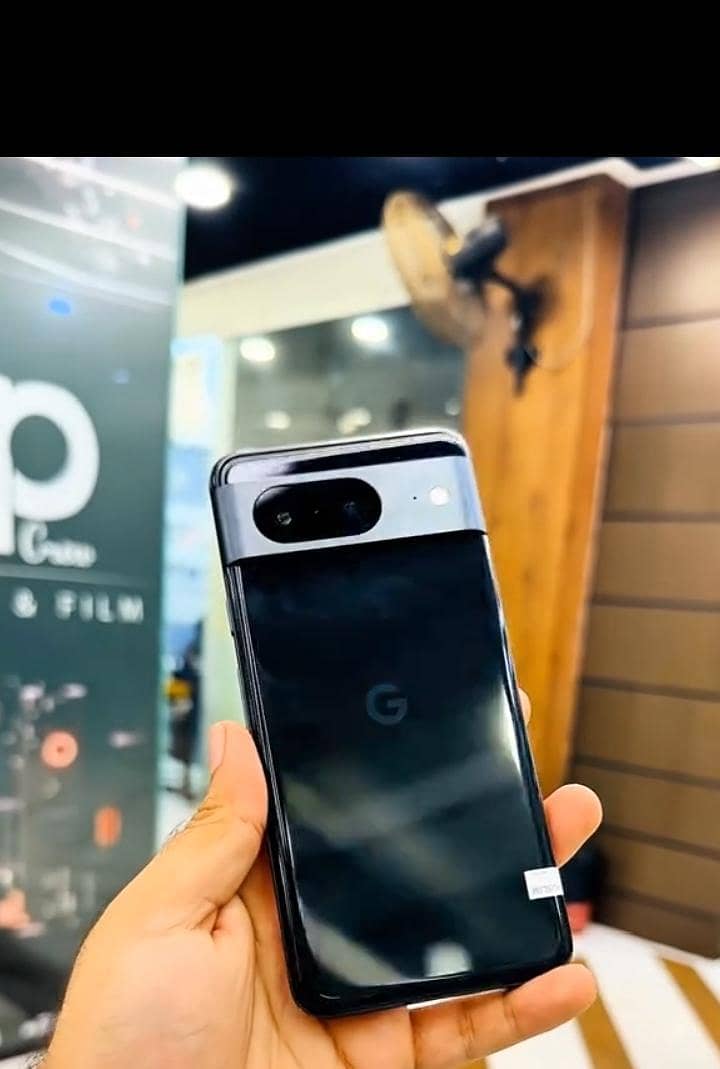 Google Pixel 8 2