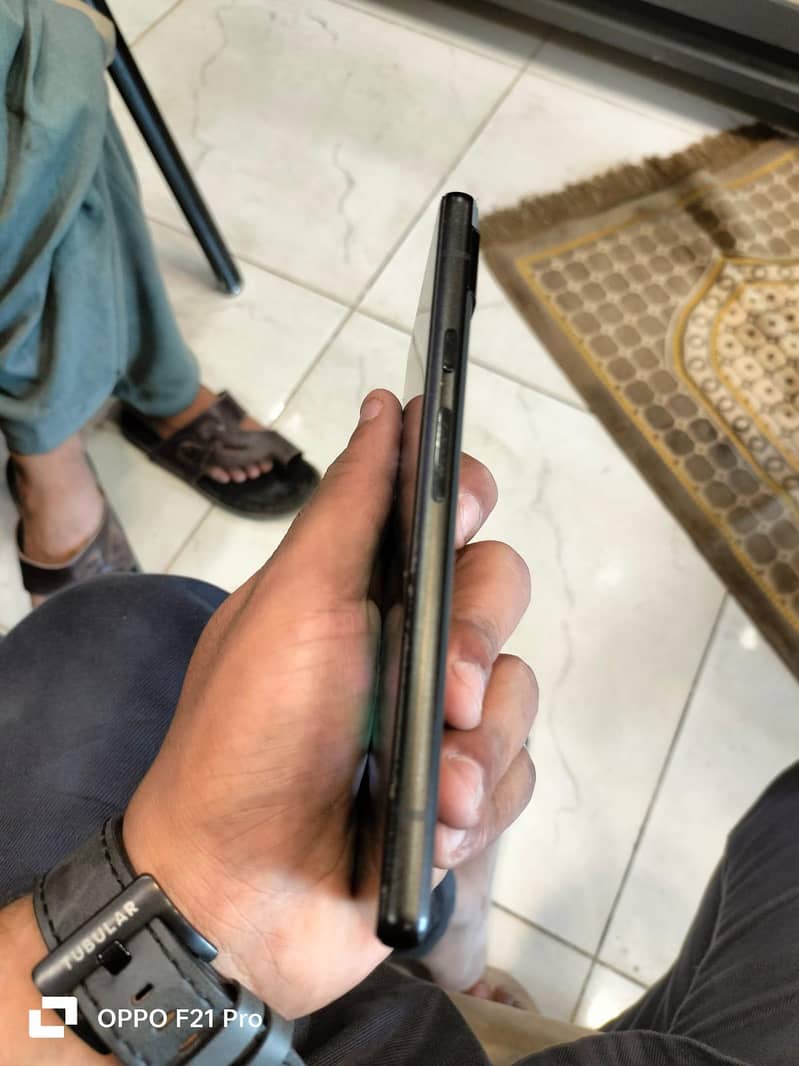 Google Pixel 6a 1