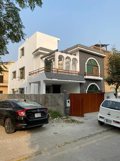Neat & Spacious Upper Portion for Rent Bahria Town Phase 4 | Family Home