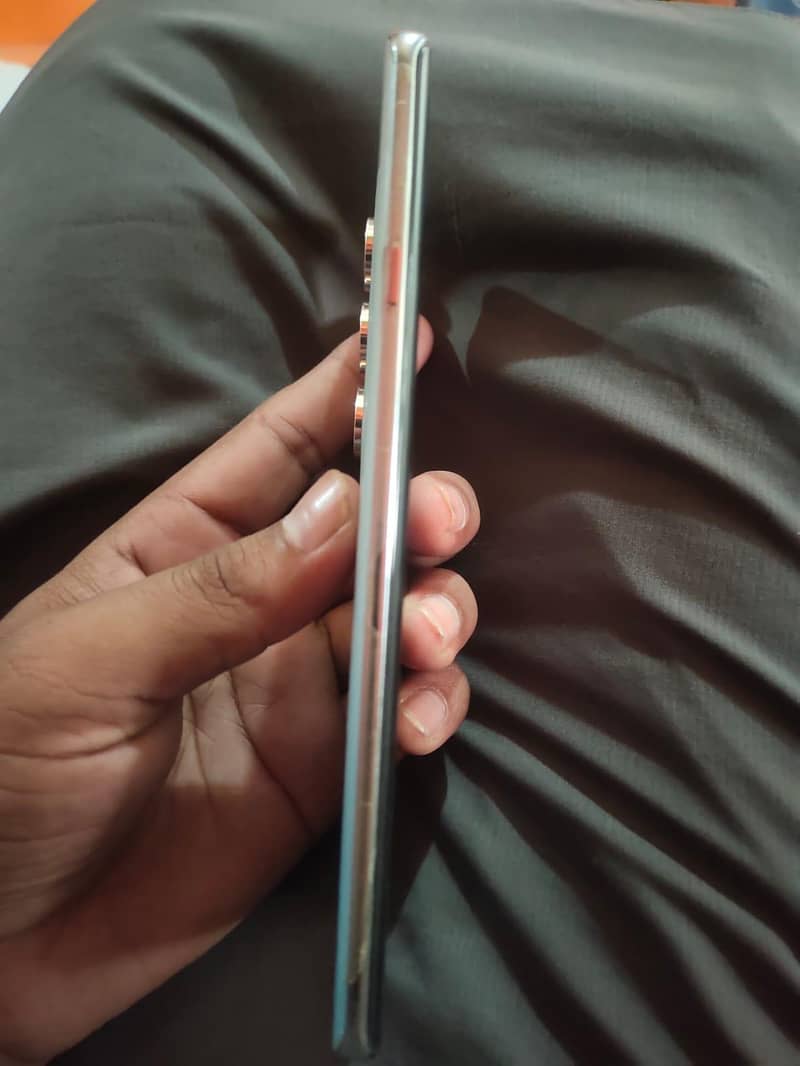 Tecno CAMON 40 Pro 3
