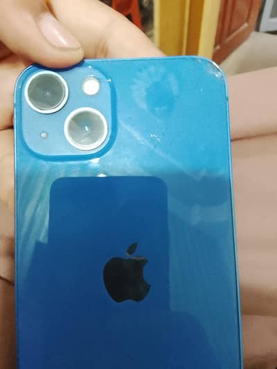 Apple iPhone 13