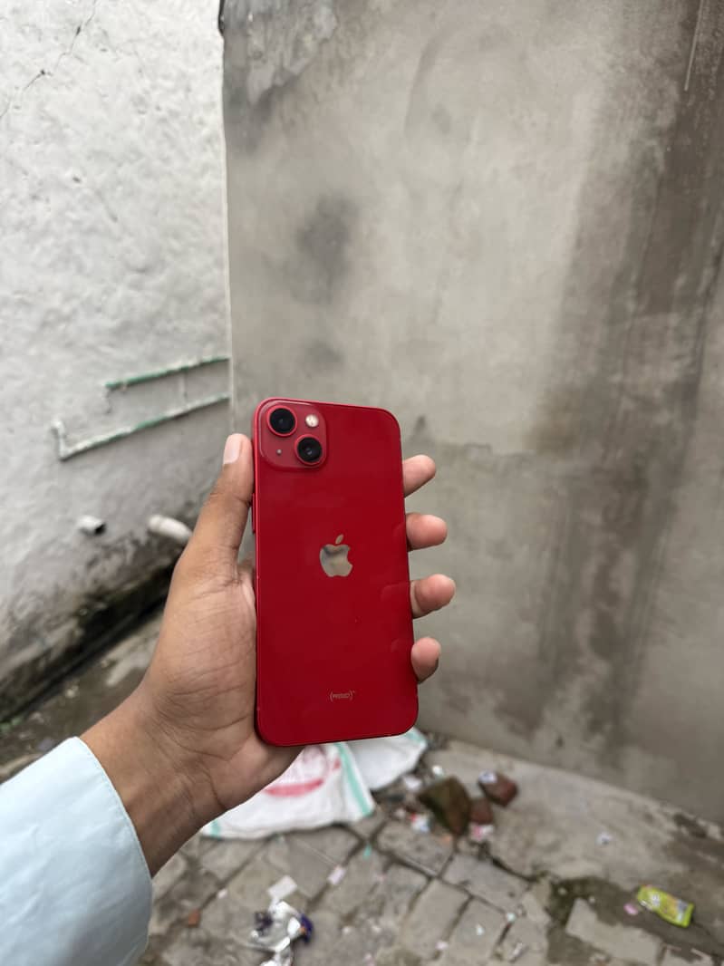 Apple iPhone 13 1