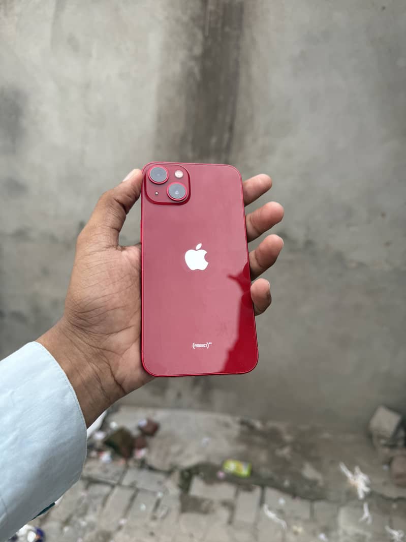 Apple iPhone 13 2