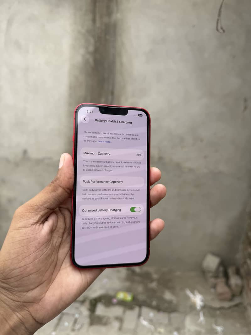 Apple iPhone 13 5