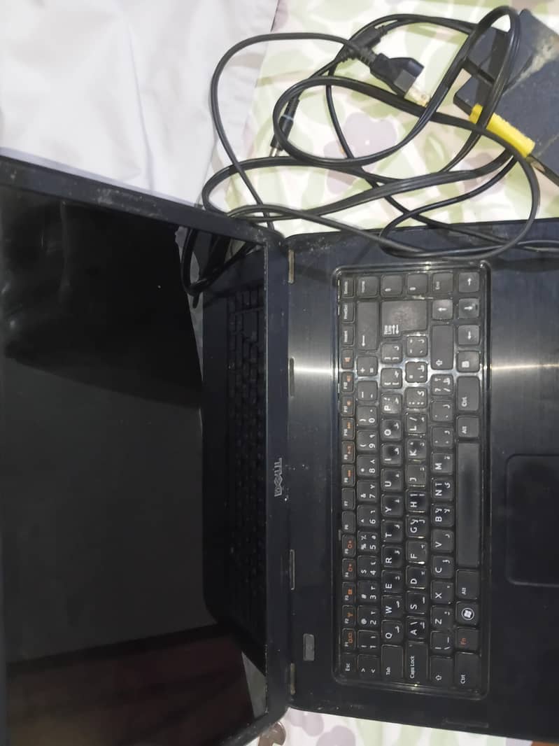 Dell laptop 0