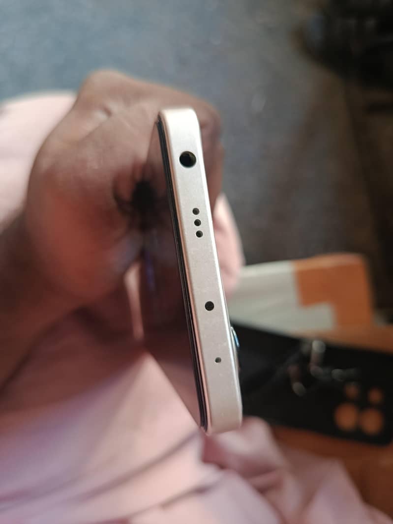 Xiaomi Redmi Note 13 2