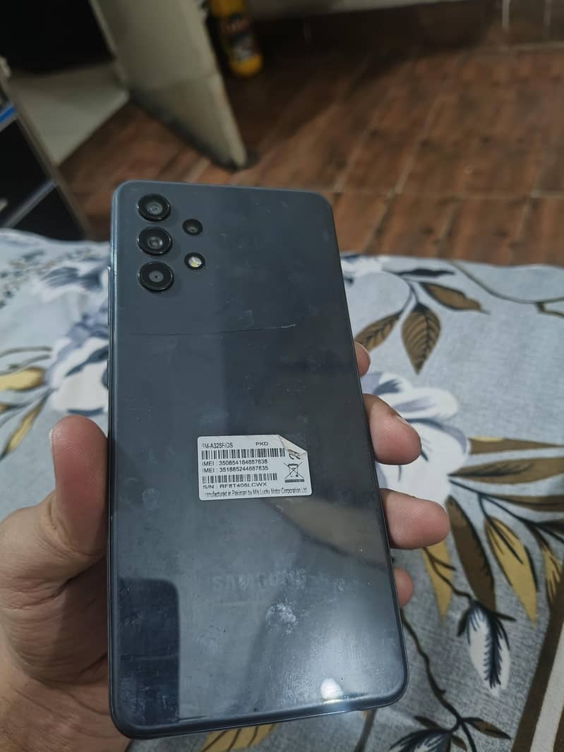 Samsung Mobile A32 4