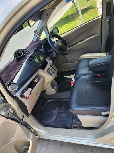 Daihatsu Move Custom X