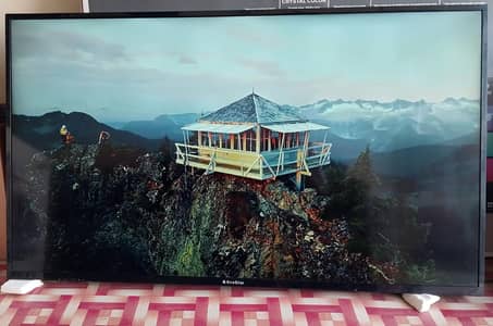 EcoStar 55 Inch Android Smart LED TV Sale ke liye available hai. 