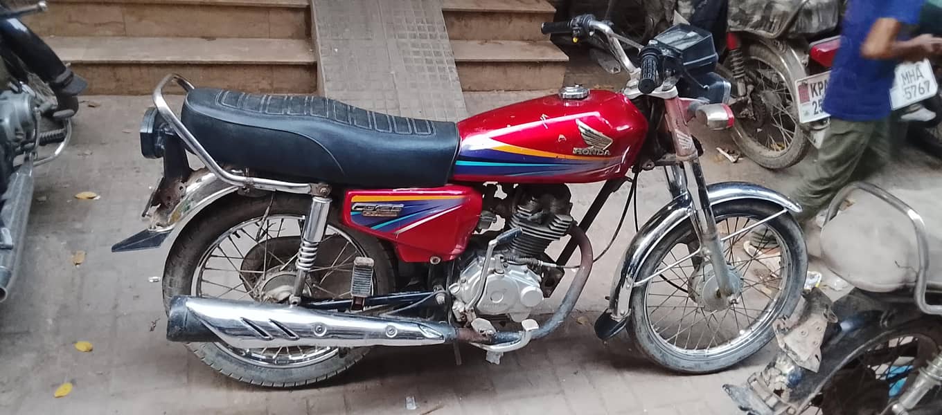 Honda One Two Five 3