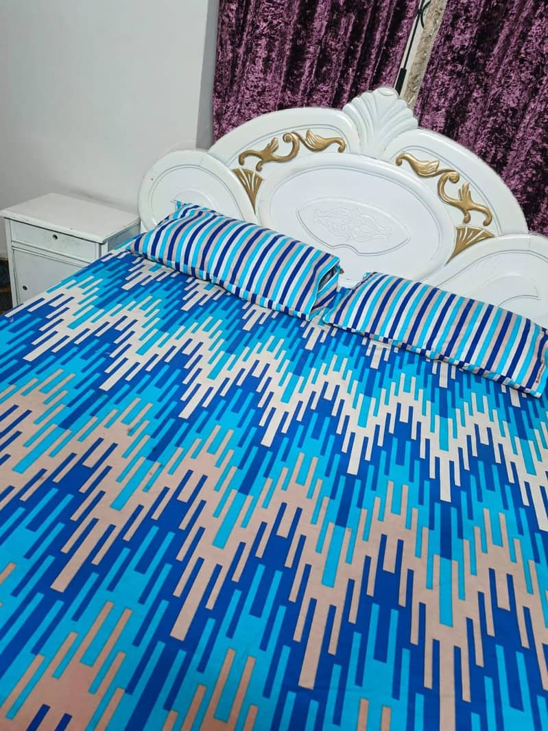bed set with matter's 0