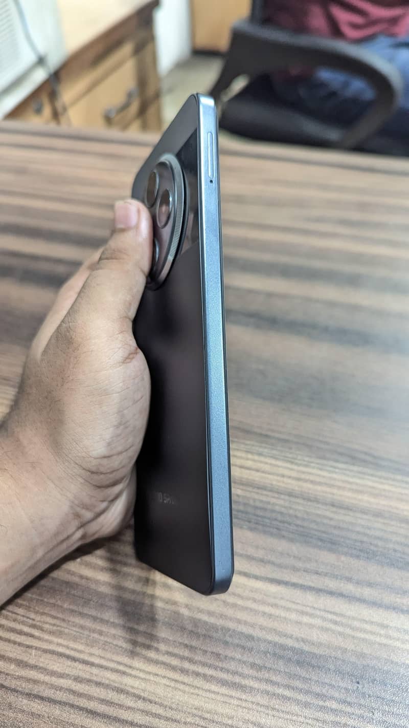 Tecno Spark 30 3