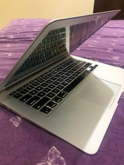 MacBook Air 2015 corei5