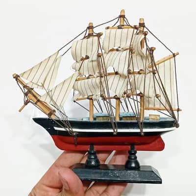 Vtg Beautifully Handcrafted Wooden 1869 Cutty Sark Clipper Ship Model