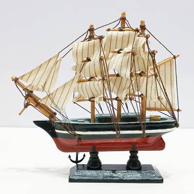 Vtg Beautifully Handcrafted Wooden 1869 Cutty Sark Clipper Ship Model