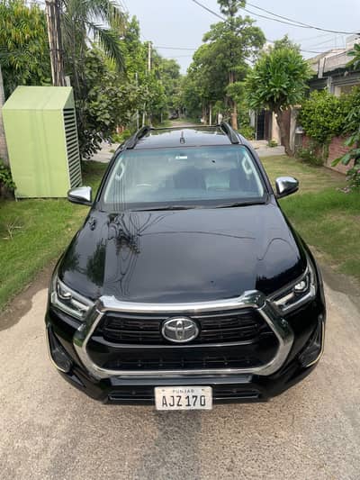 Toyota Hilux REVO  2022 parking sensors