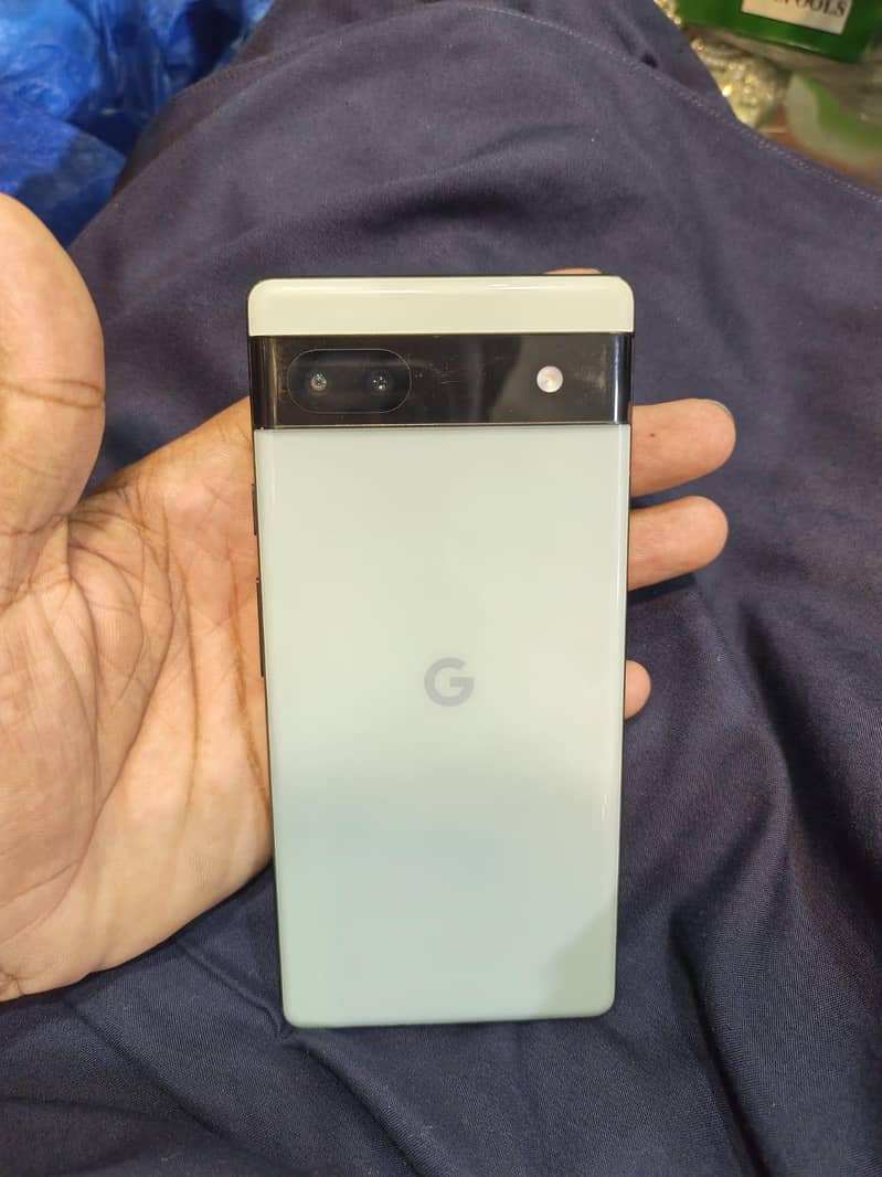 Google Pixel 6a 1