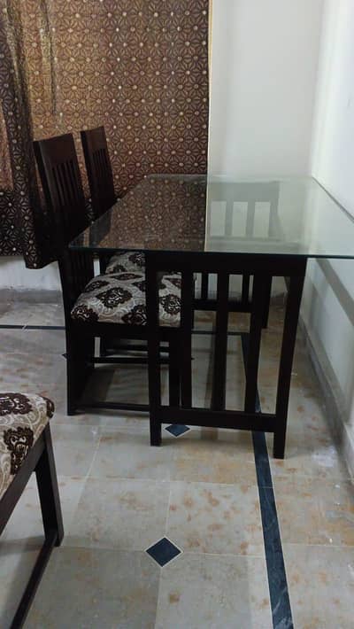 dinning table