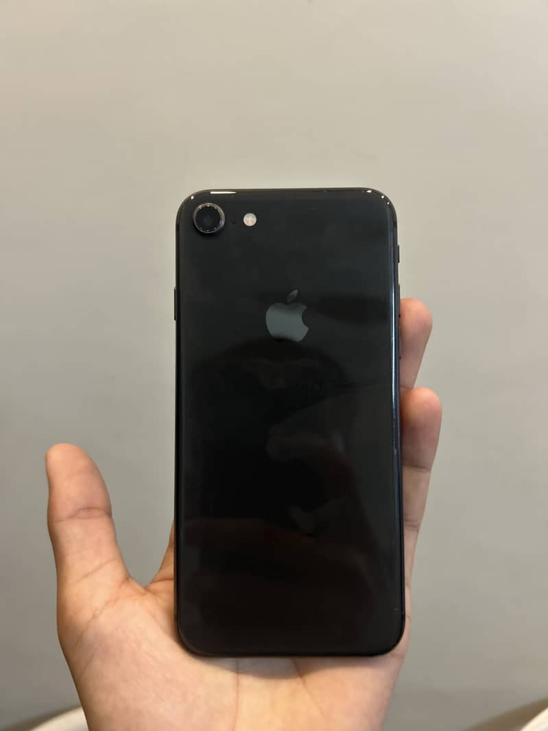 Apple iPhone 8 0