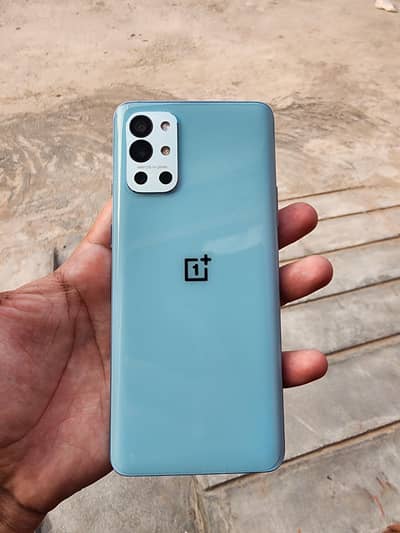 One Plus 9R
