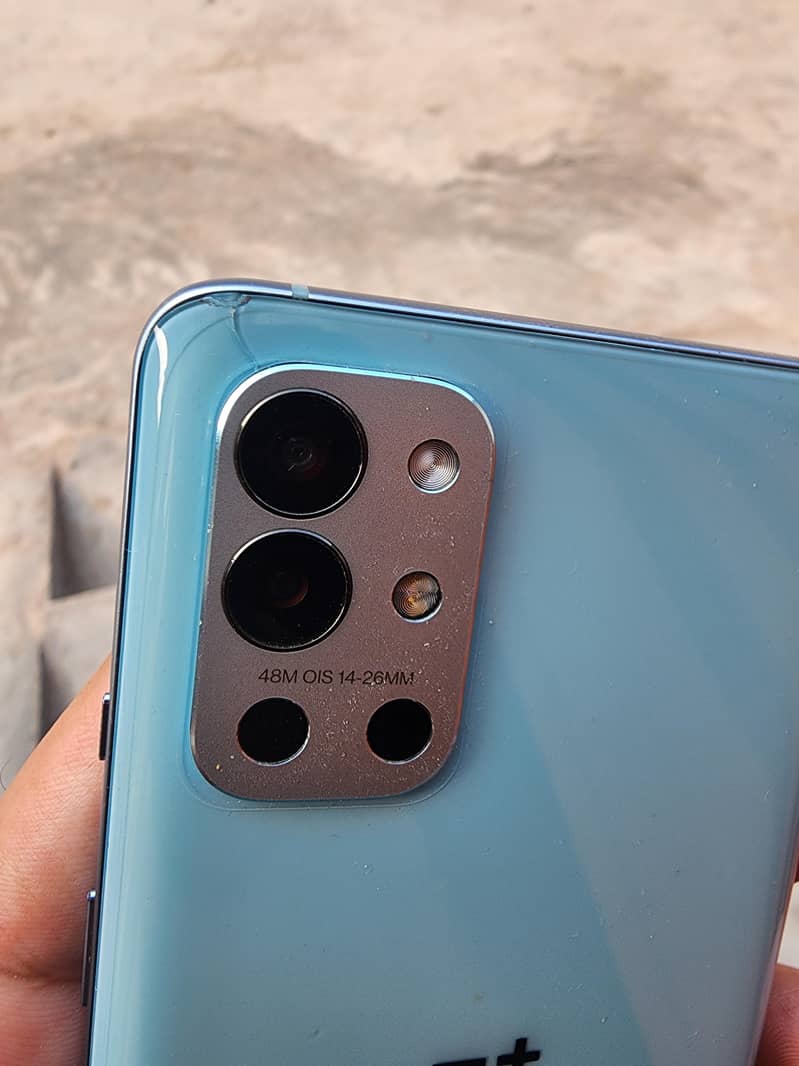 One Plus 9R 5