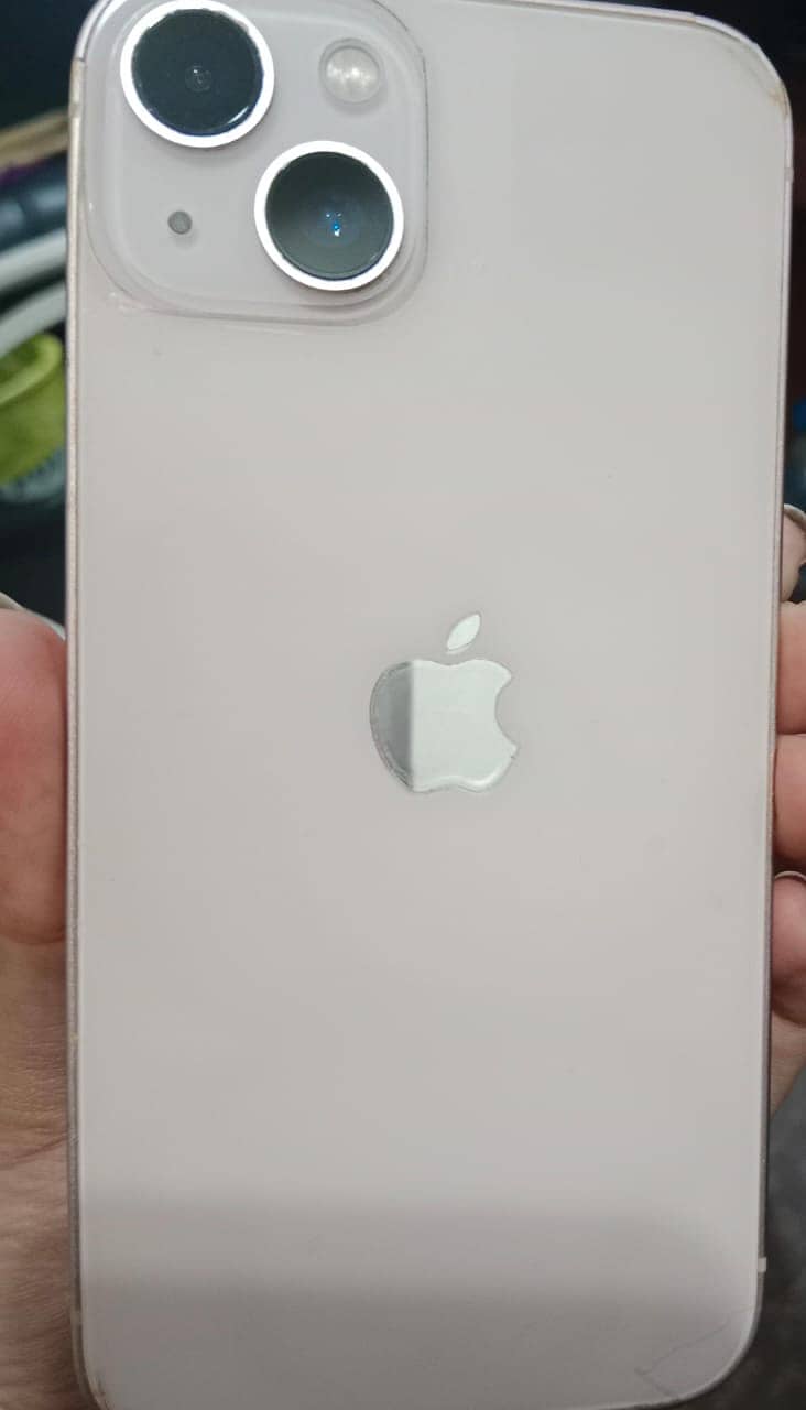 Apple iPhone 13 0