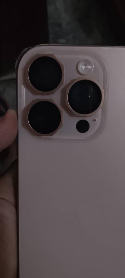 Apple iPhone 16 Pro Max
