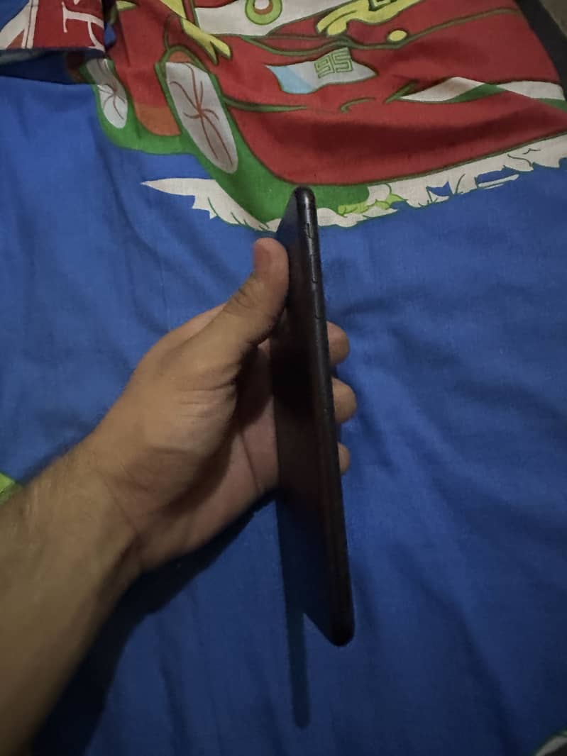 Apple iPhone 7 Plus 1