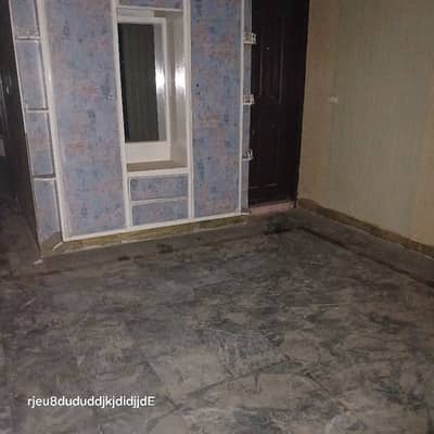 Double Storey 4 Beds 2 Kitchen
