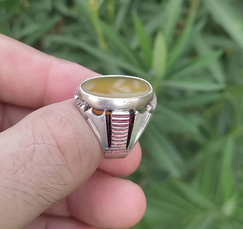 زرد عقیق چاندی کی انگوٹھی 1