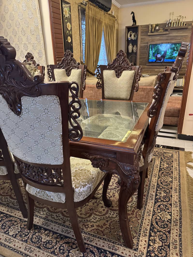 8 seater dining table , Solid wood 1