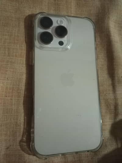 Apple iPhone 16 Pro Max