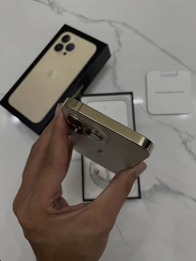 Apple iPhone 13 Pro