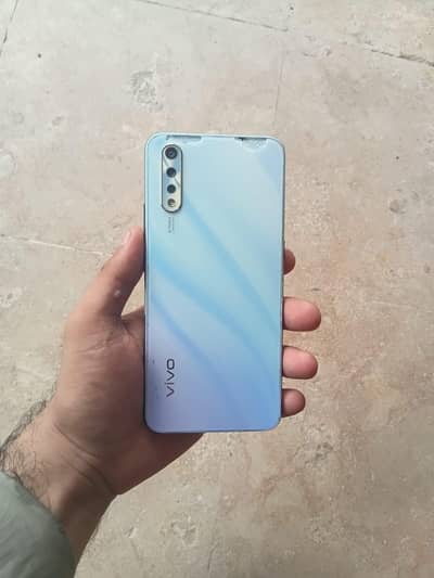 Vivo S1