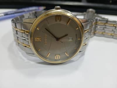 Citizen Watch two tone sapphire glass