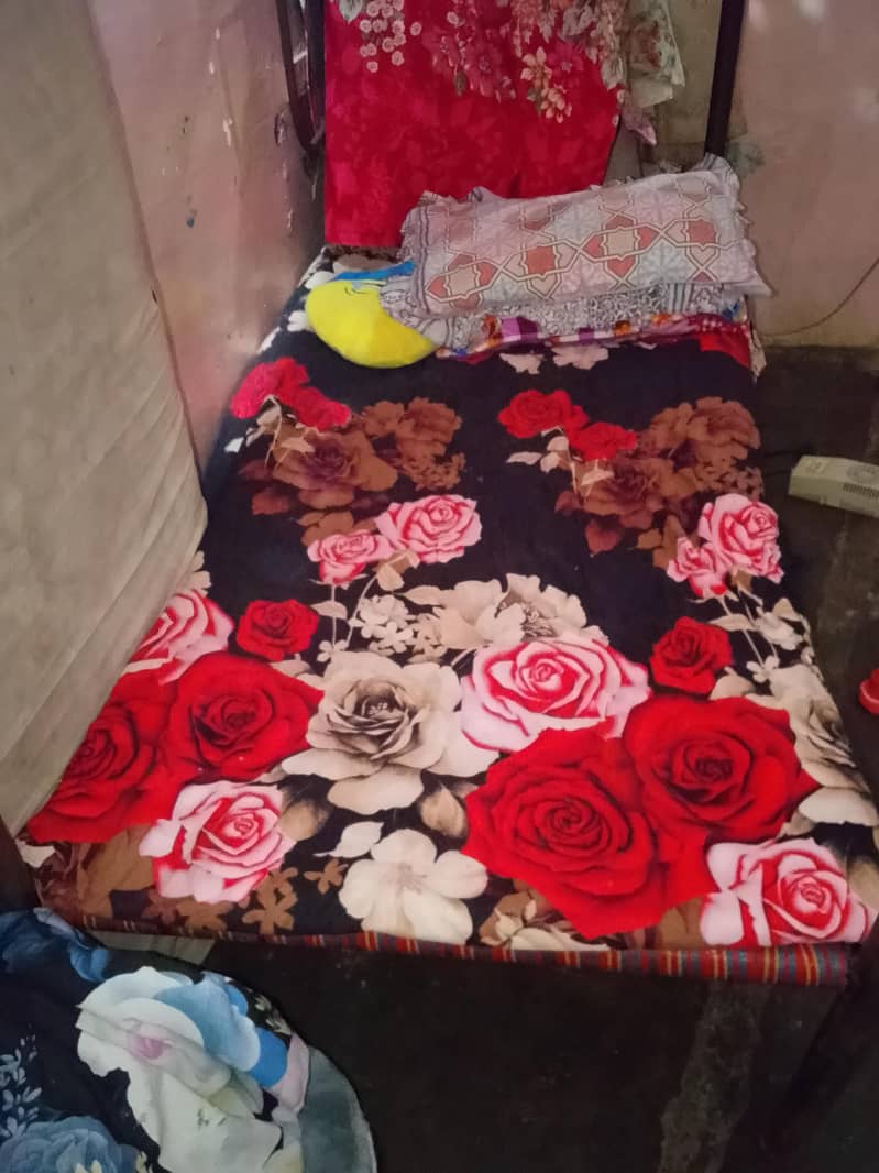 bunk bed 0
