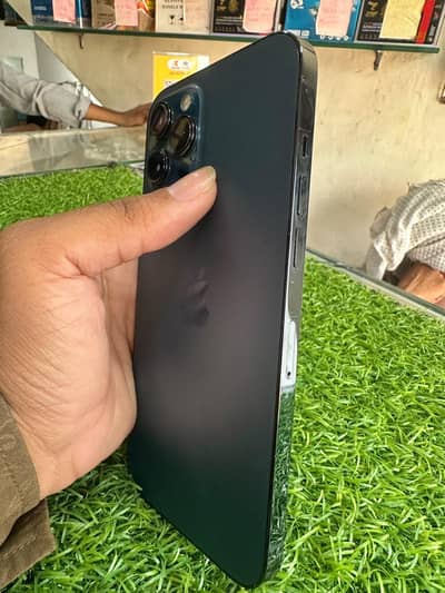 Apple iPhone 12 Pro Max