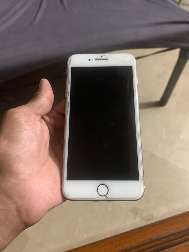 Apple iPhone 7 Plus 2