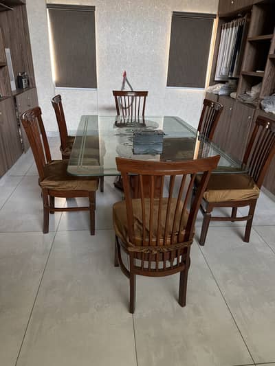 Dinning table 6 chairs